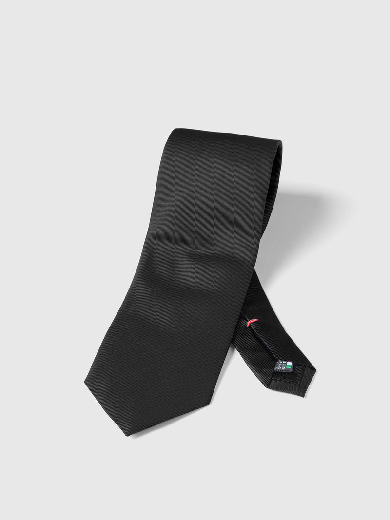 Black Handmade Saglia Tie