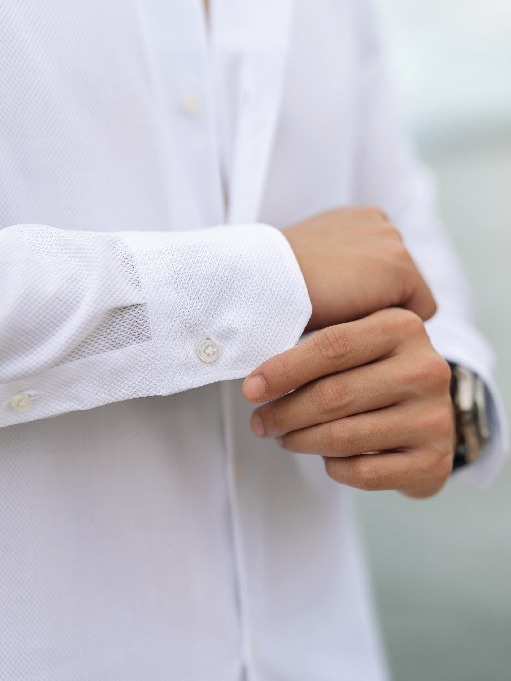 休闲白色一件领衬衫